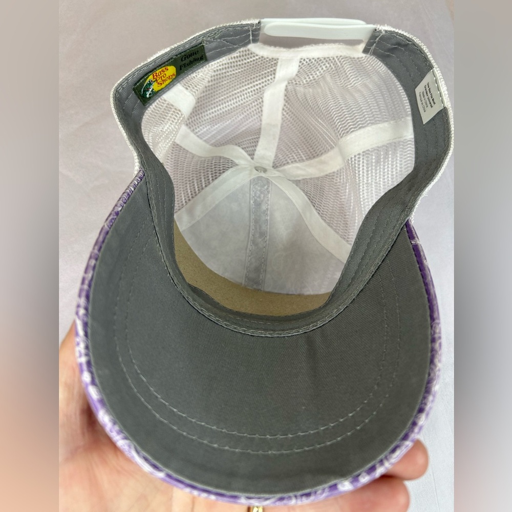 Bass Pro Shops Purple Paisley Trucker Hat Snapback Mesh One Size - Picture 4 of 4